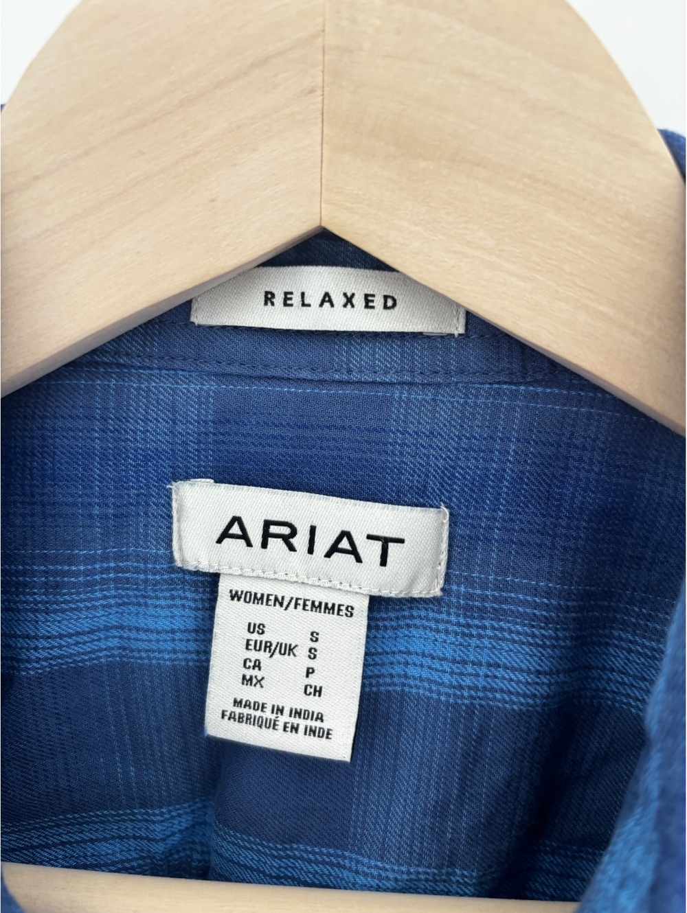 Ariat Women's Plaid Button-Down Shirt - Picture 2 of 4